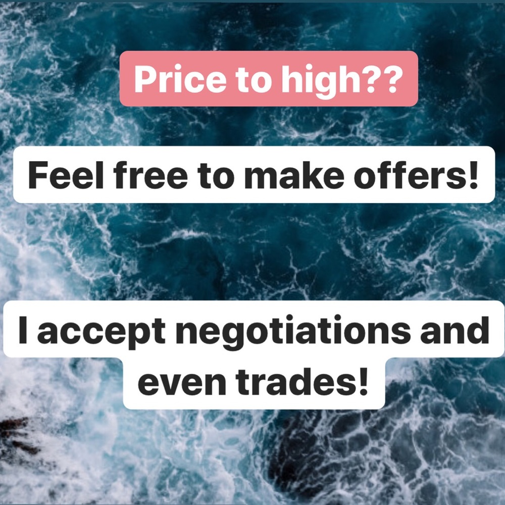 ✨I ACCEPT OFFERS✨